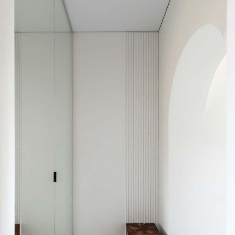 Arched Oak Mirror