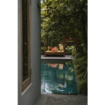 Outdoor Daybed