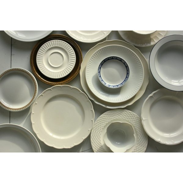 Speckled Stoneware Dinner Set